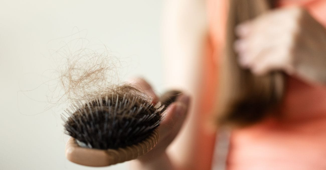 Vitamina B12 Serve Para Queda de Cabelo?