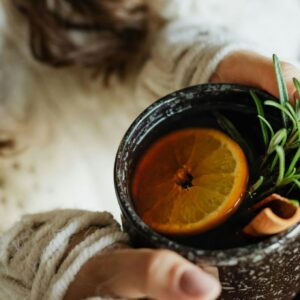 Chá de Alecrim Emagrece? Descubra a Verdade [Guia 2026]