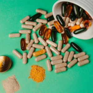 Suplementos: Guia Completo Para Escolher, Benefícios, Riscos e Como Usar Corretamente